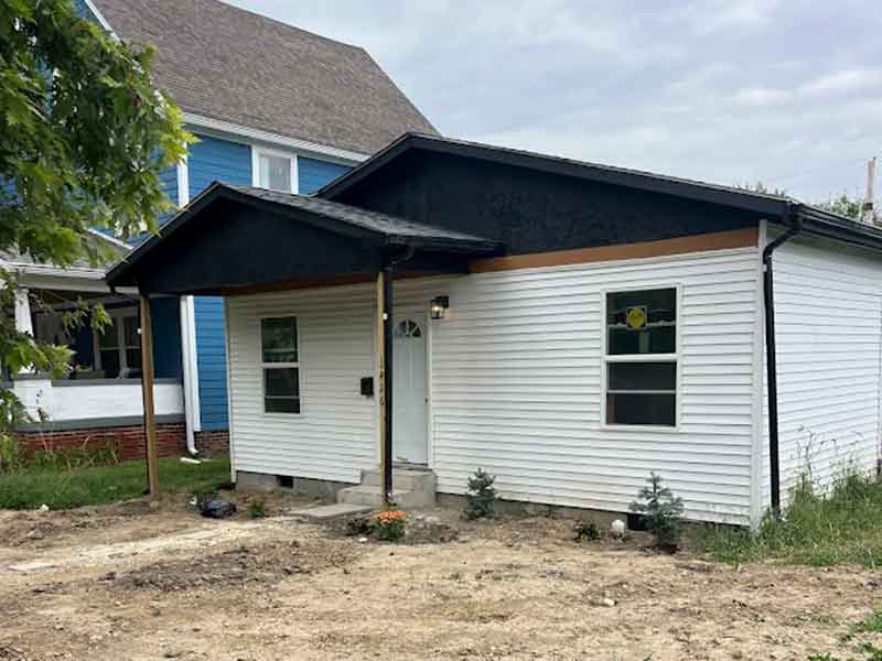 1426 E Bradbury Ave Indianapolis IN 46203