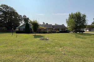 5720 Olivia Dr, Alexandria, IN 46001