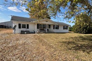 8622 S County Rd 600 E, Walton, IN 46994