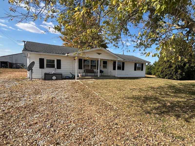 8622 S County Rd 600 E, Walton, IN 46994