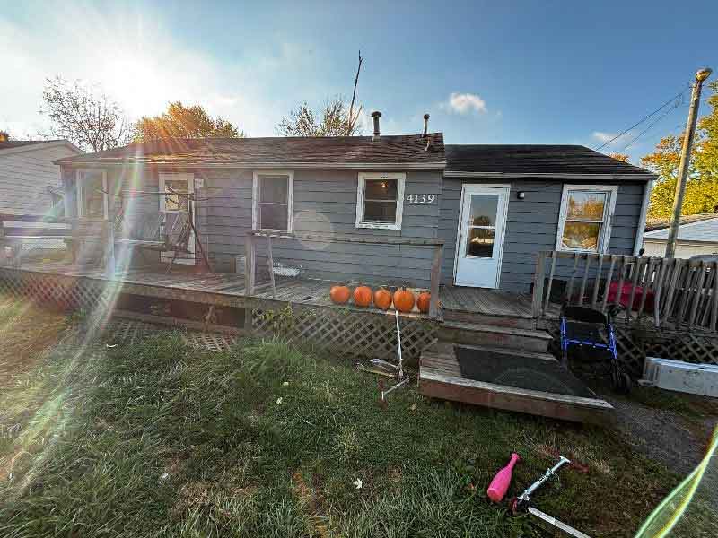 4139 Iowa St, Indianapolis, IN 46203