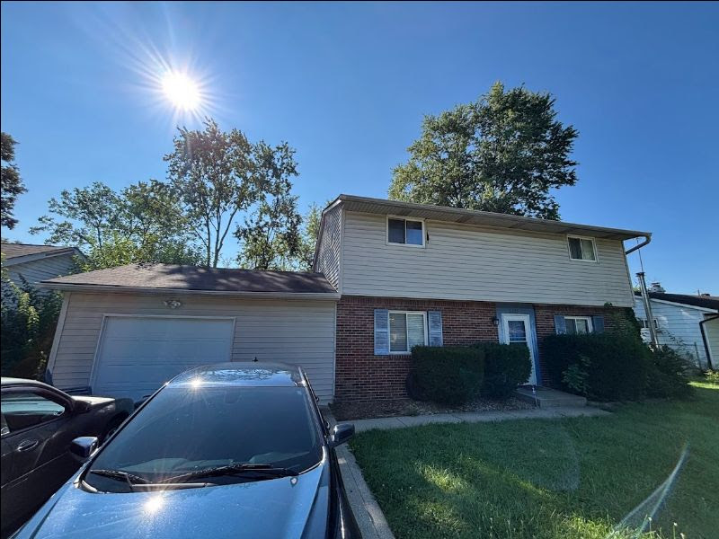 2423 Galaxy Ln, Indianapolis, IN 46229