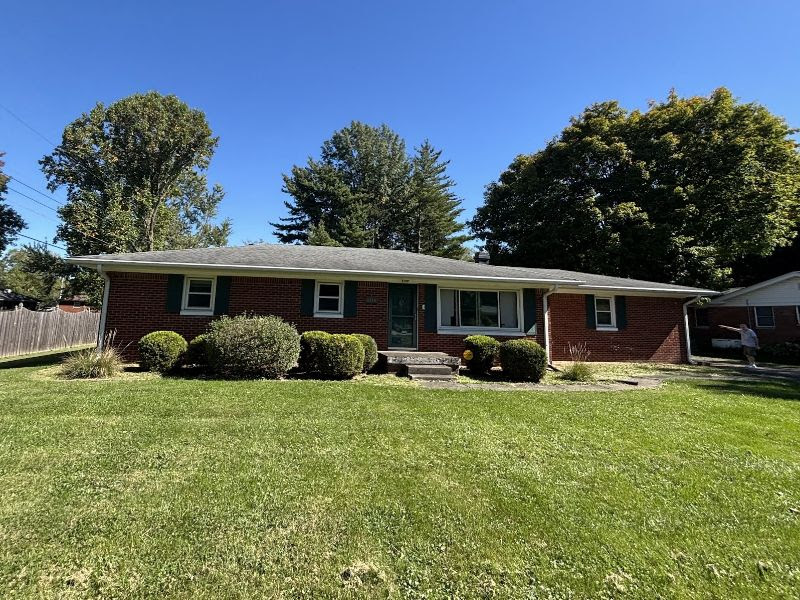 6139 Broadmoor Plaza, Indianapolis, IN 46228